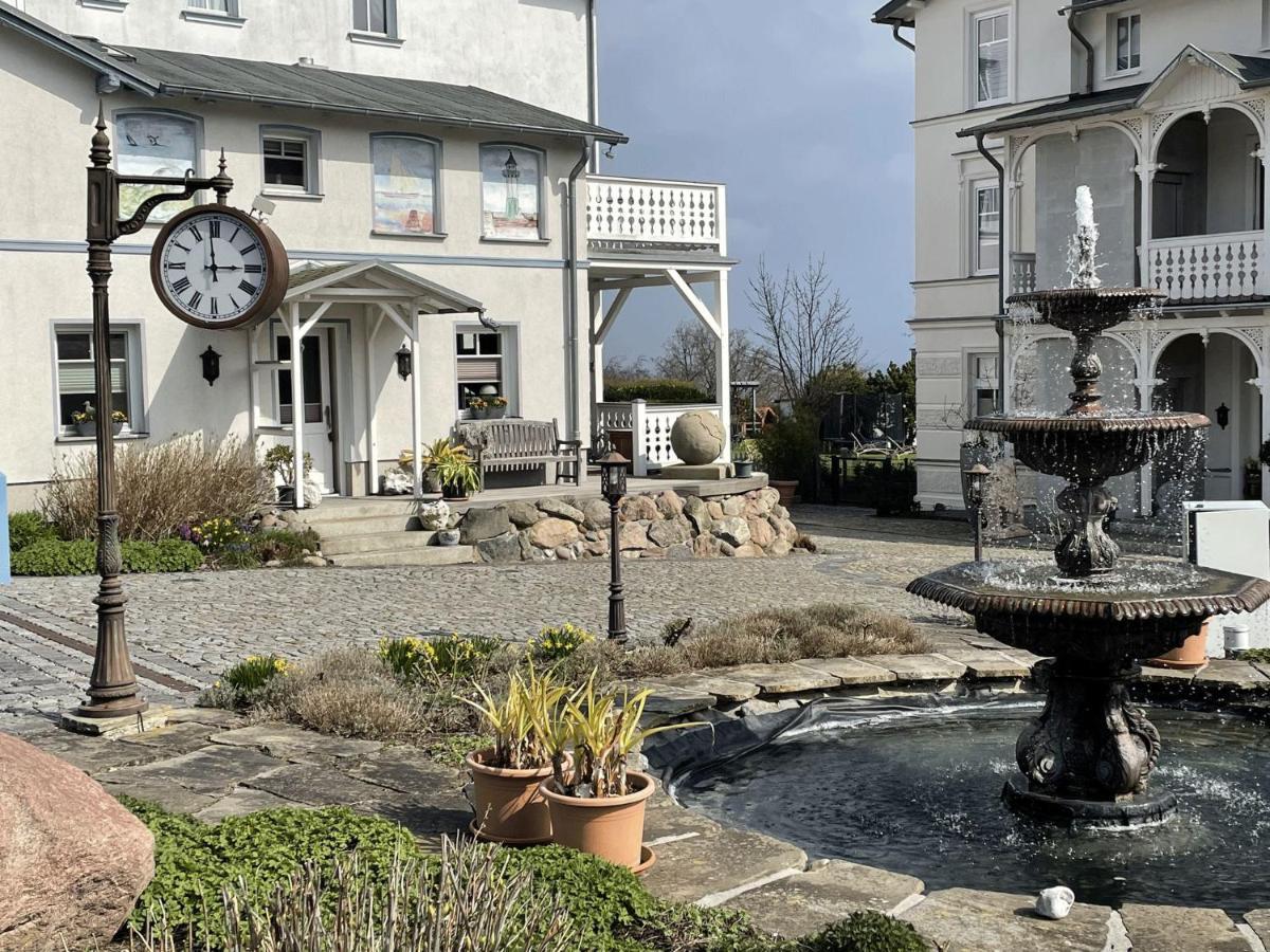 Villa Seestern - Ferienhaus Mit Meerblick ซาสนิทซ์ ภายนอก รูปภาพ